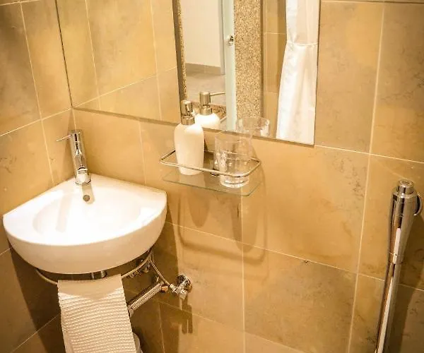 Domvs Gaia Ghouse 3*